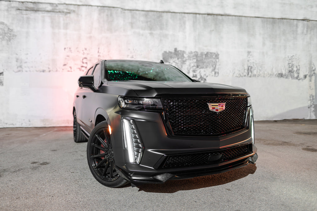 ESCALADE V