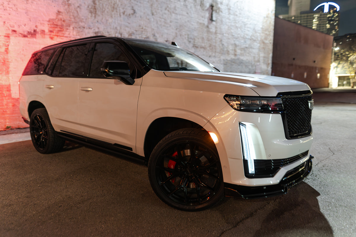 ESCALADE SPORT PLATINUM (WHITE)