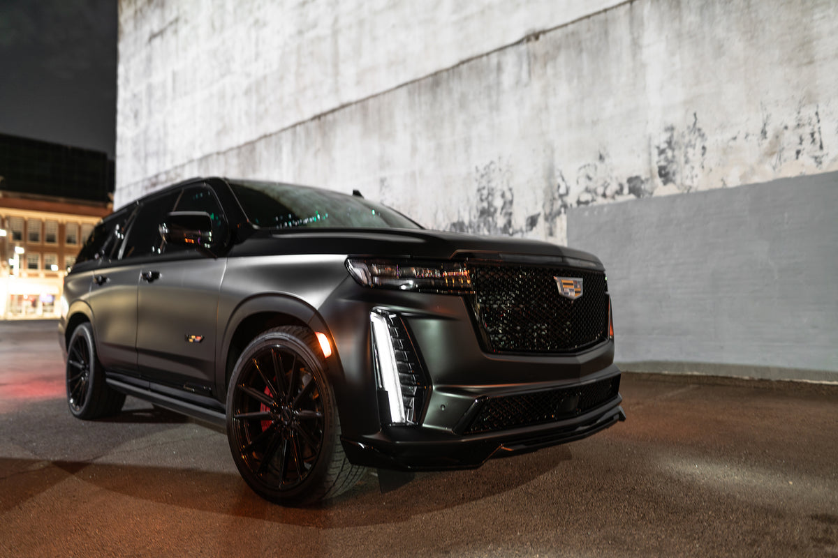 ESCALADE V