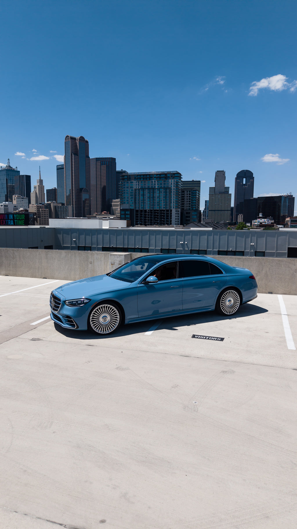 MERCEDES BENZ S580