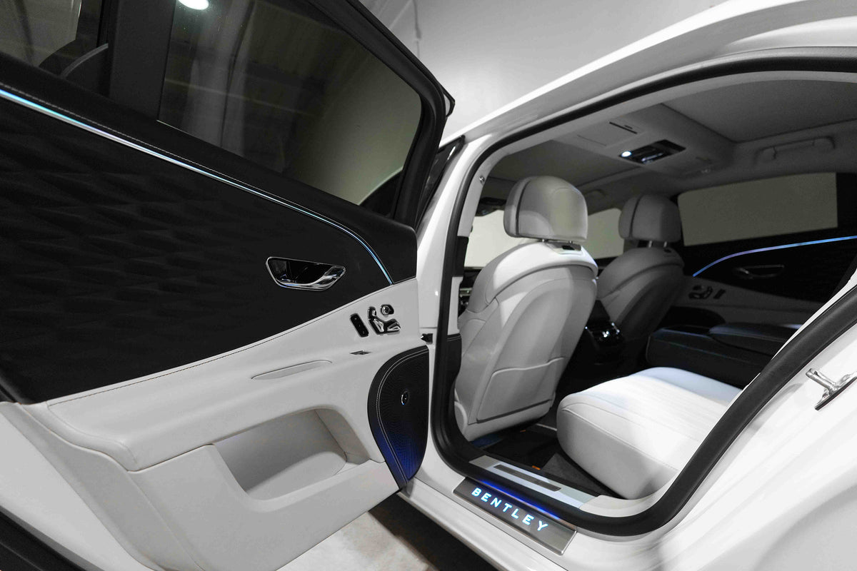BENTLEY FLYING SPUR